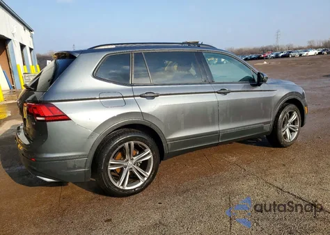 2018 Volkswagen Tiguan S z USA, uszkodzony, nr VIN 3VV1B7AX9JM163717